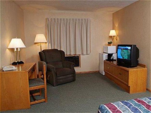 Photo of Livingroom in Ames