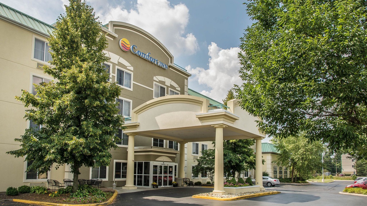 Photo of Buildings in Polaris