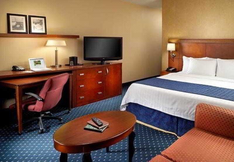 Photo of Bedroom in White Station