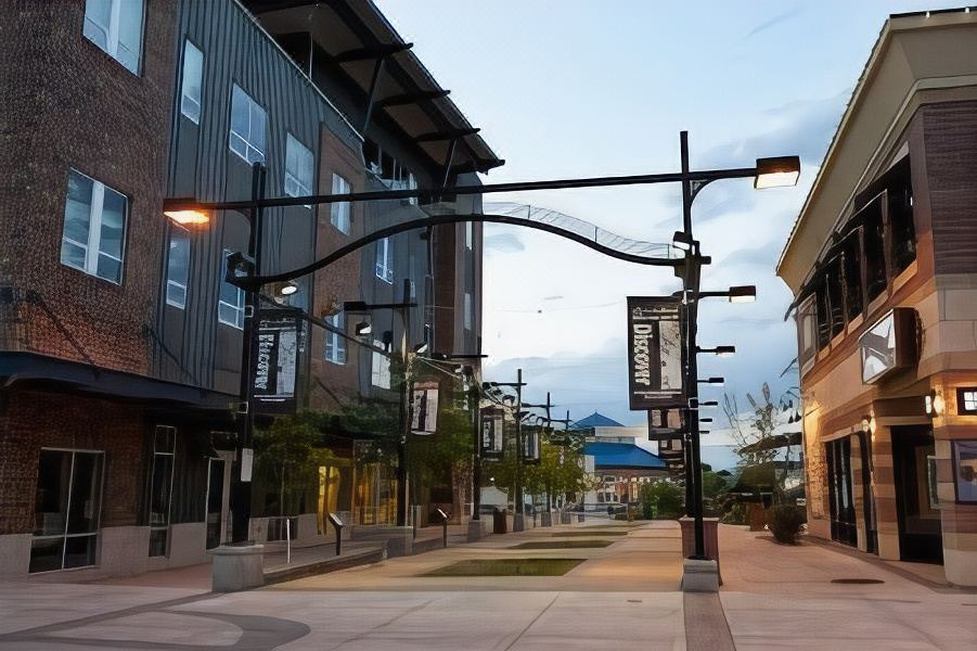 Photo of Buildings in Helena
