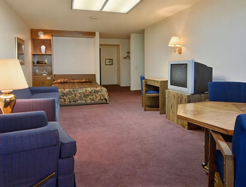 Photo of Livingroom in Minot