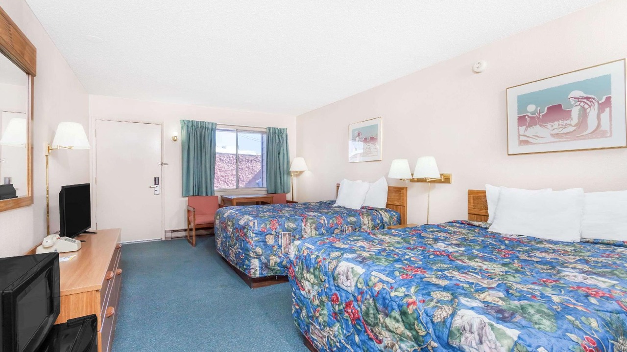 Photo of Bedroom in Burns