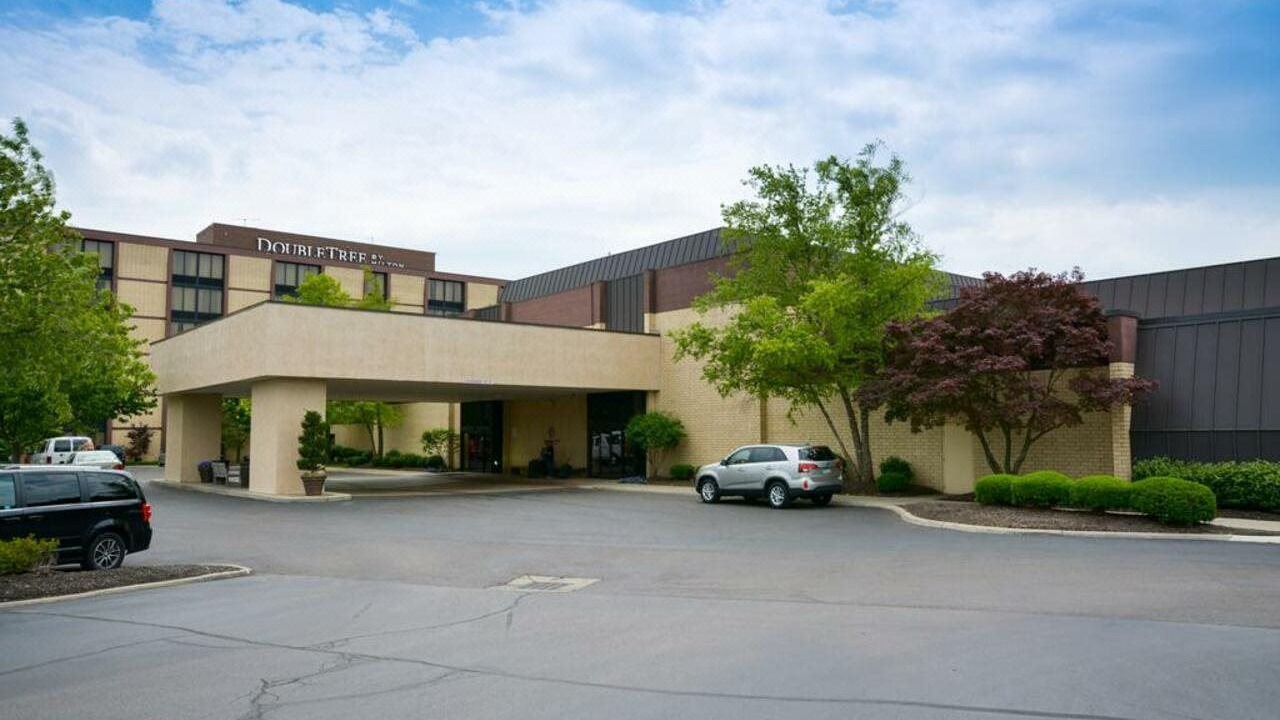 Photo of Buildings in Crosswoods
