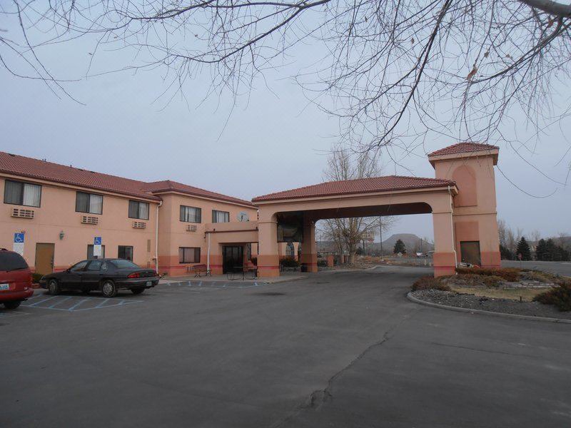 Photo of Buildings in Thermopolis