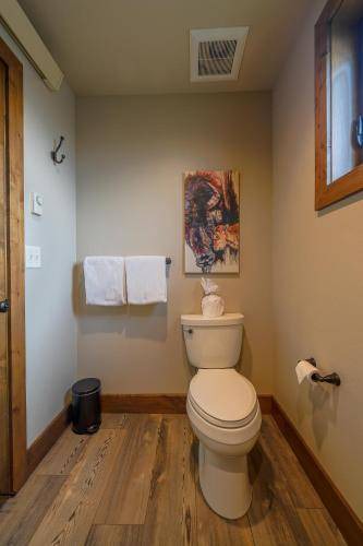 Photo of Bathroom in West Yellowstone