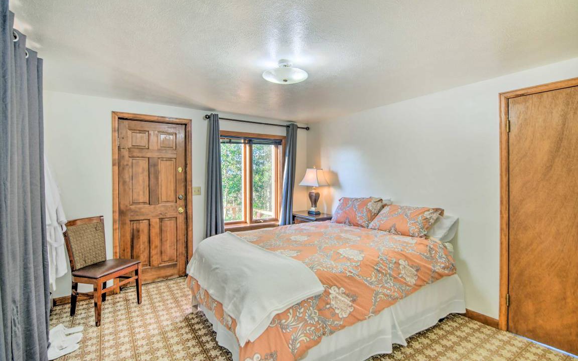 Photo of Bedroom in Walden