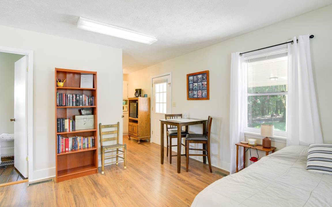Photo of Bedroom in Fruitvale
