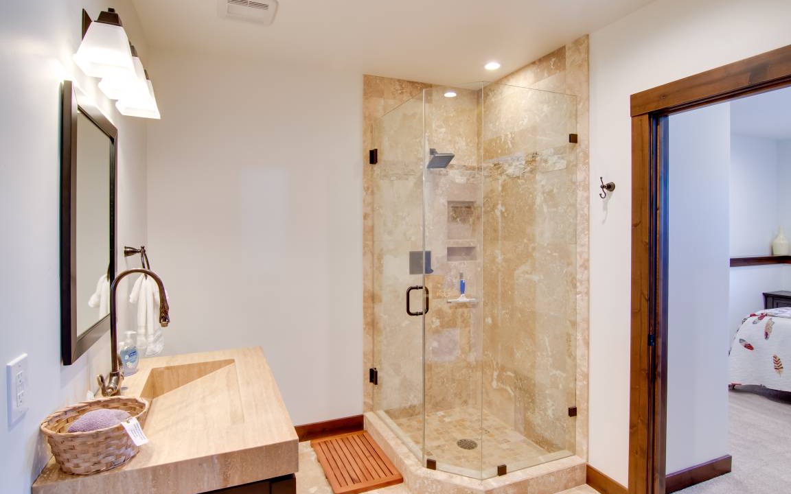 Photo of Bathroom in Big Sky