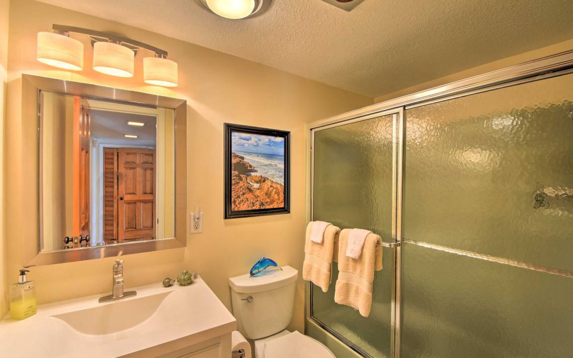 Photo of Bathroom in Sky Valley