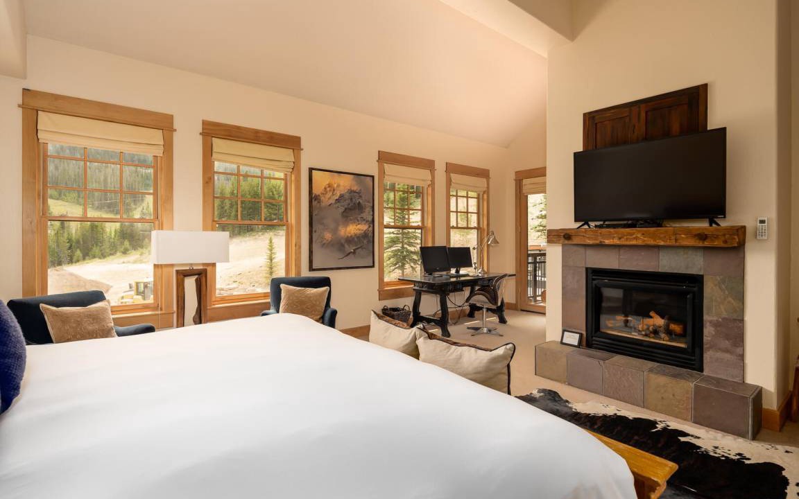 Photo of Bedroom in Saddle Ridge