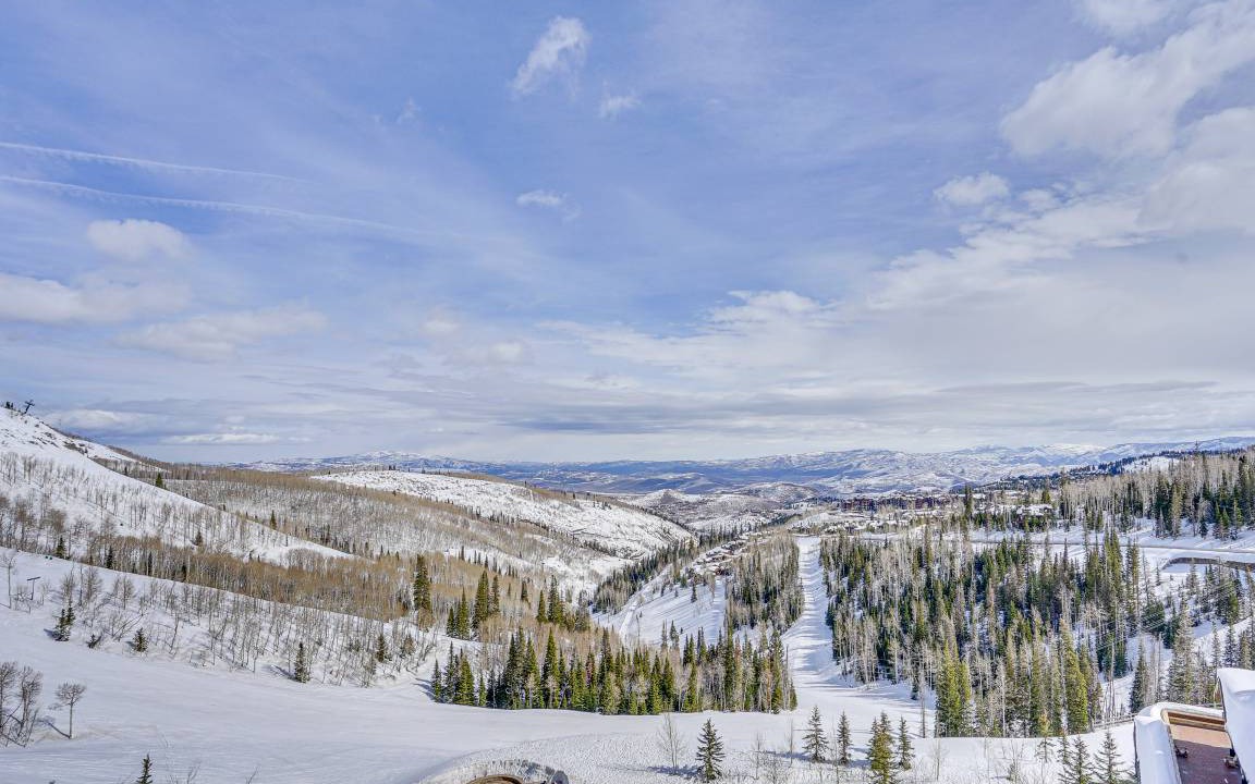 Photo of Others in Empire Pass