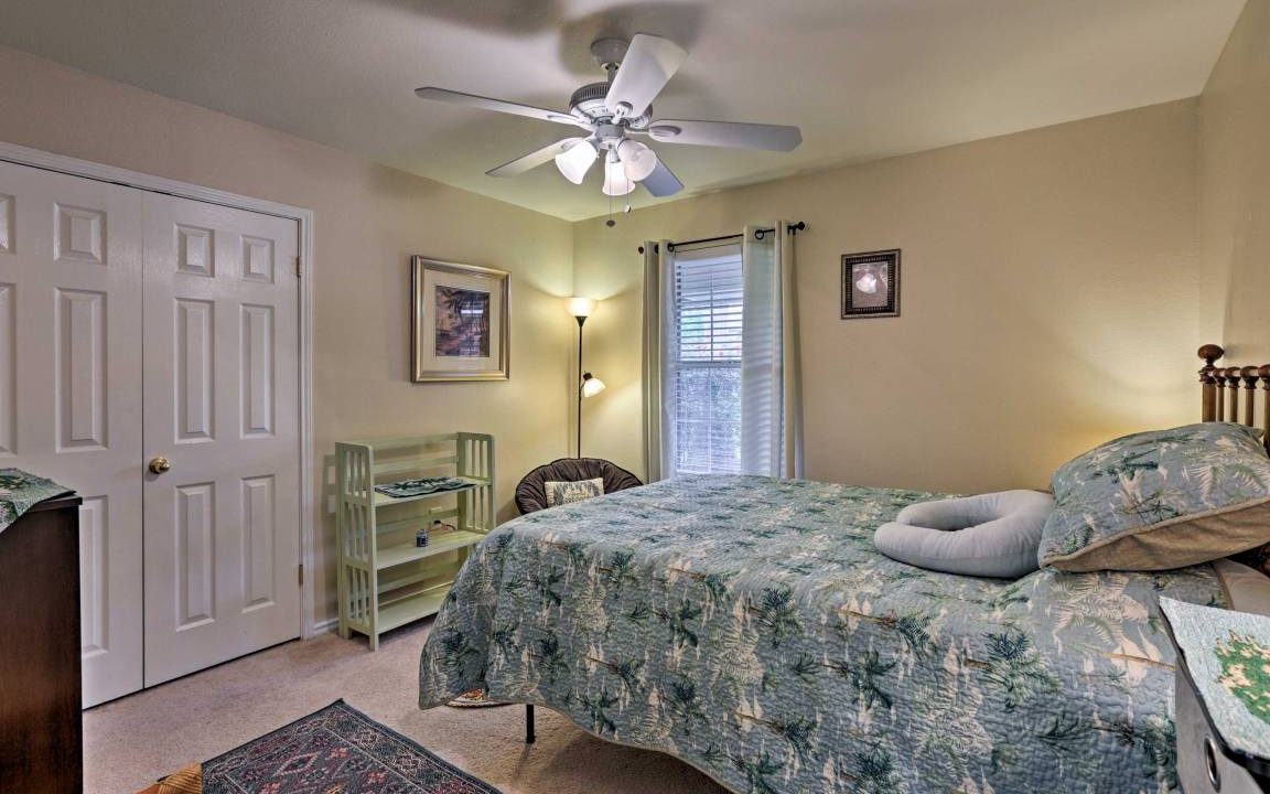 Photo of Bedroom in McQueeney