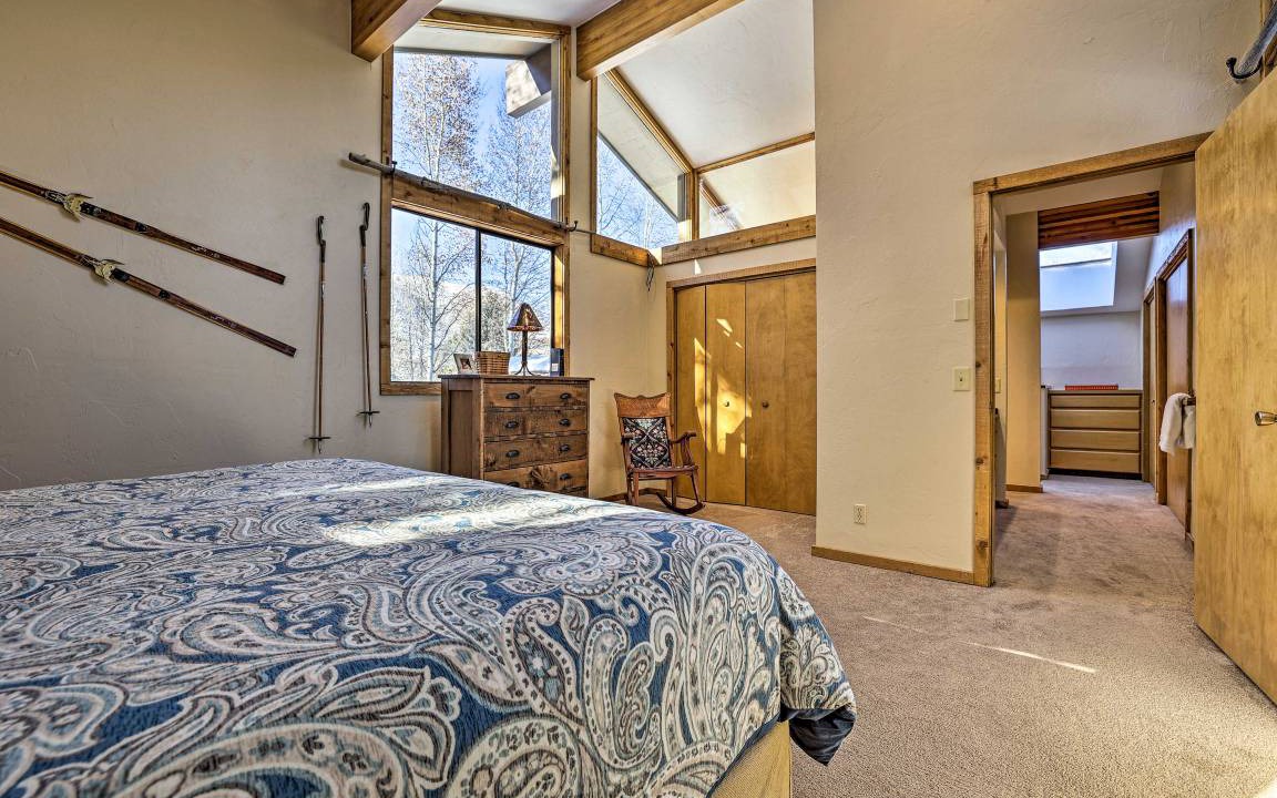 Photo of Bedroom in Twin Creeks