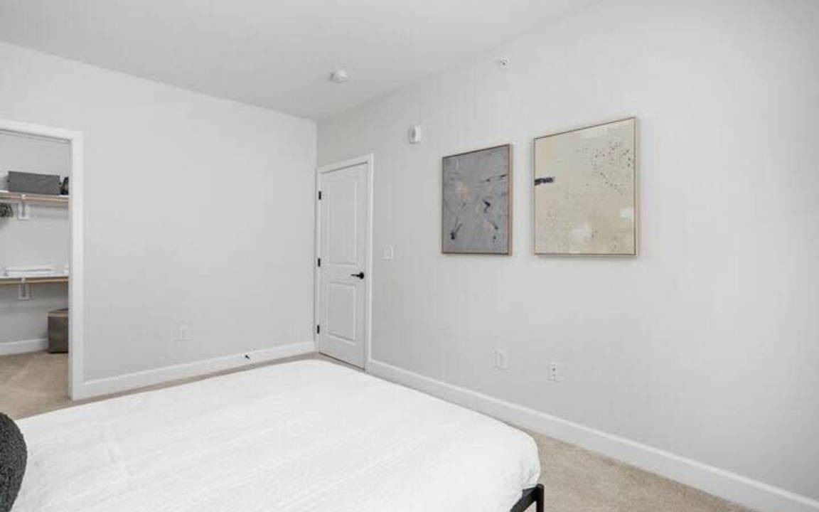 Photo of Bedroom in Meridian-Kessler
