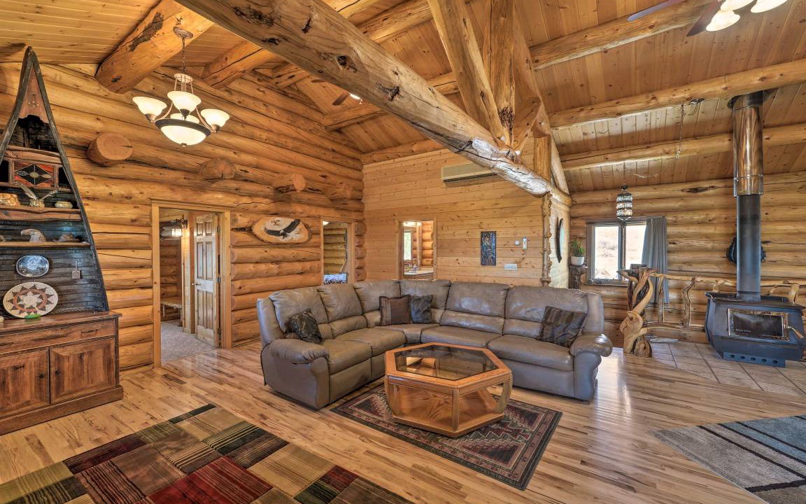 Photo of Livingroom in Lander