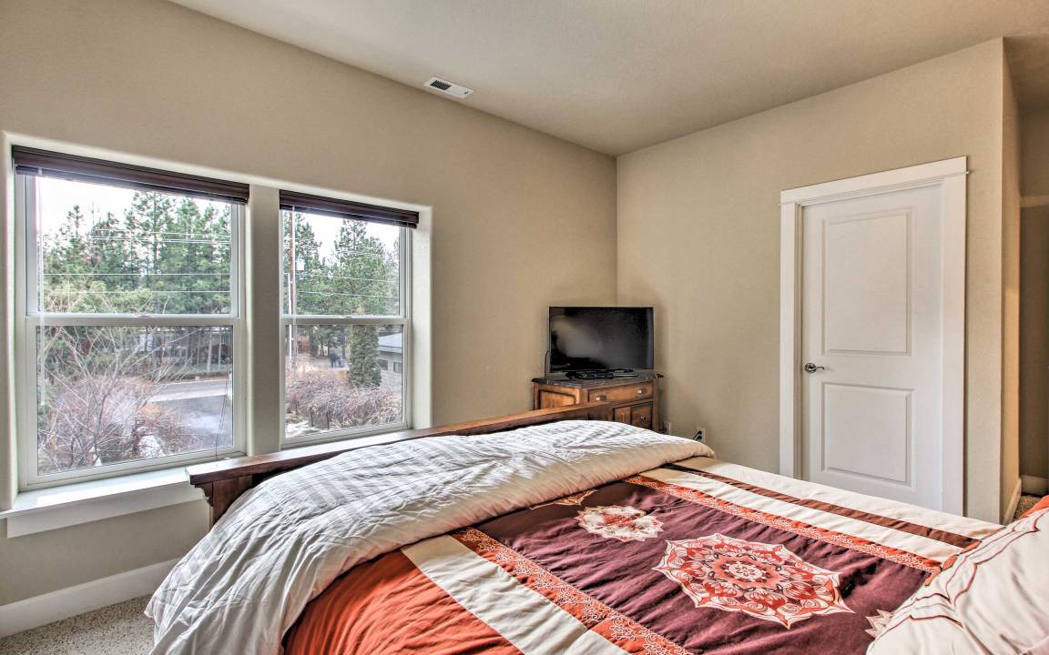 Photo of Bedroom in Southern Crossing