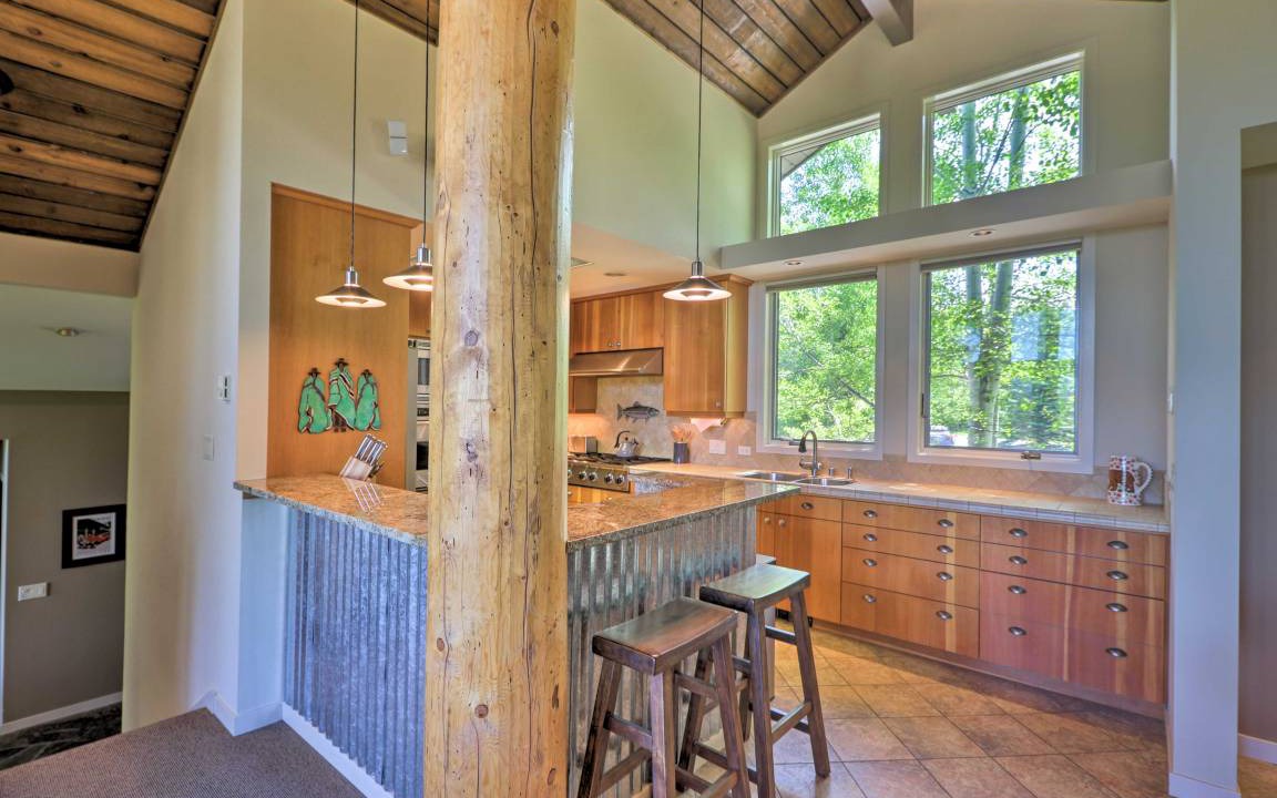 Photo of Kitchen in West Glacier