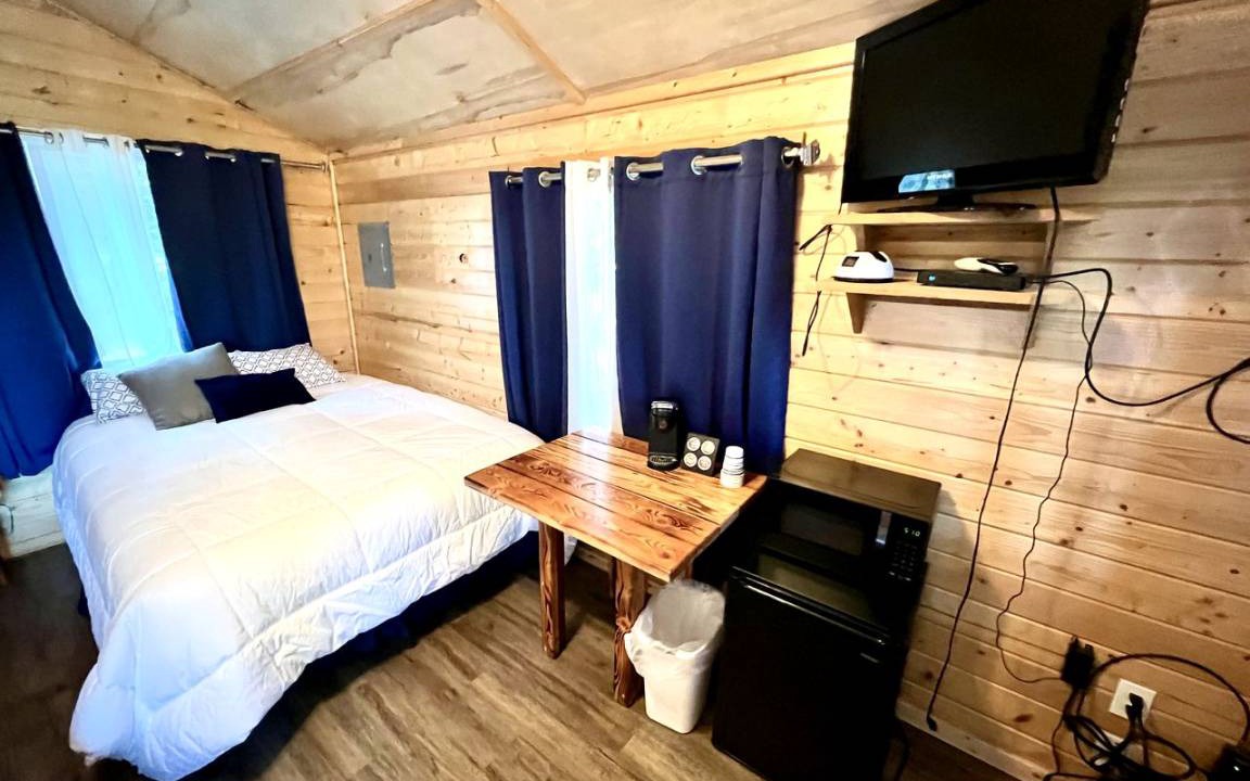 Photo of Bedroom in West Glacier