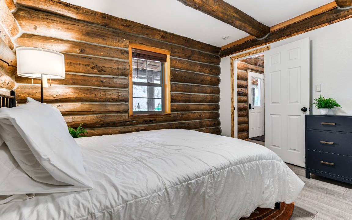 Photo of Bedroom in Beaverhead County