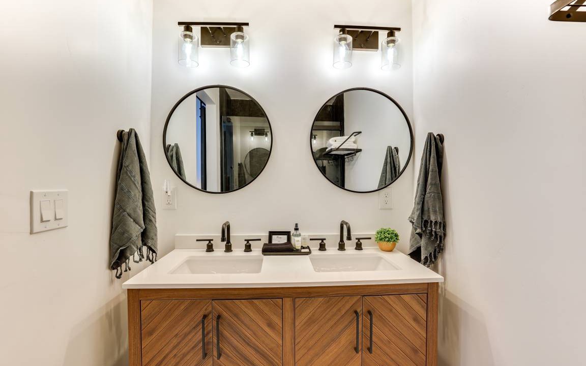 Photo of Bathroom in Fir Grove Estates
