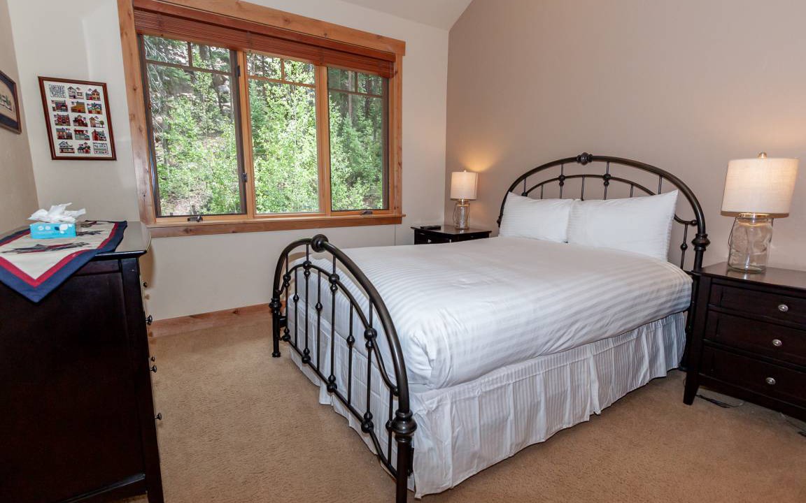 Photo of Bedroom in Keystone