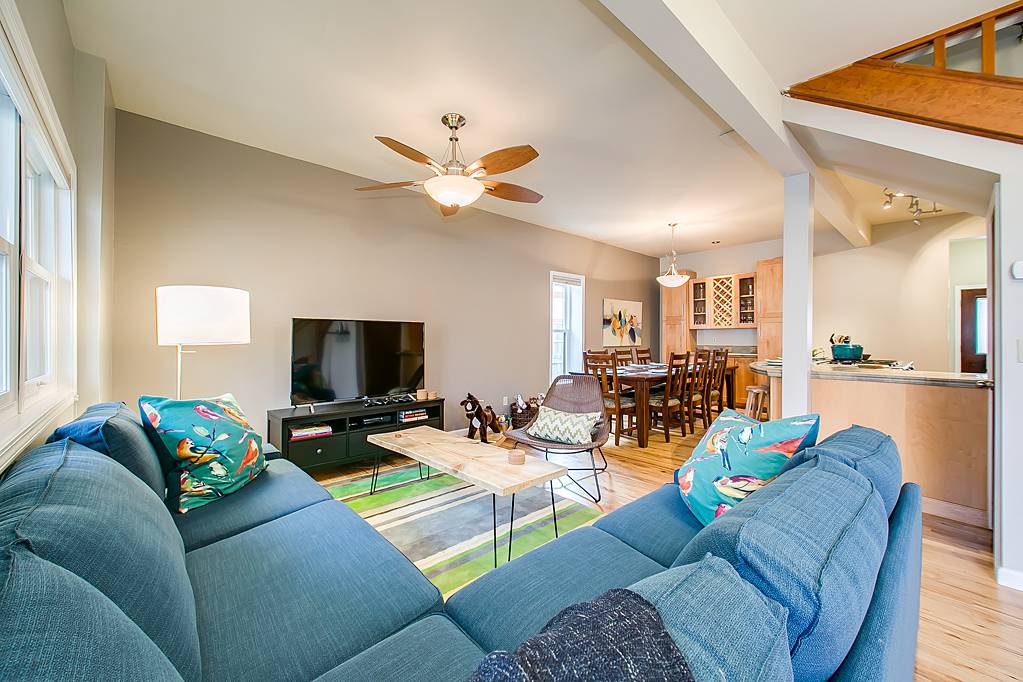 Photo of Livingroom in North End