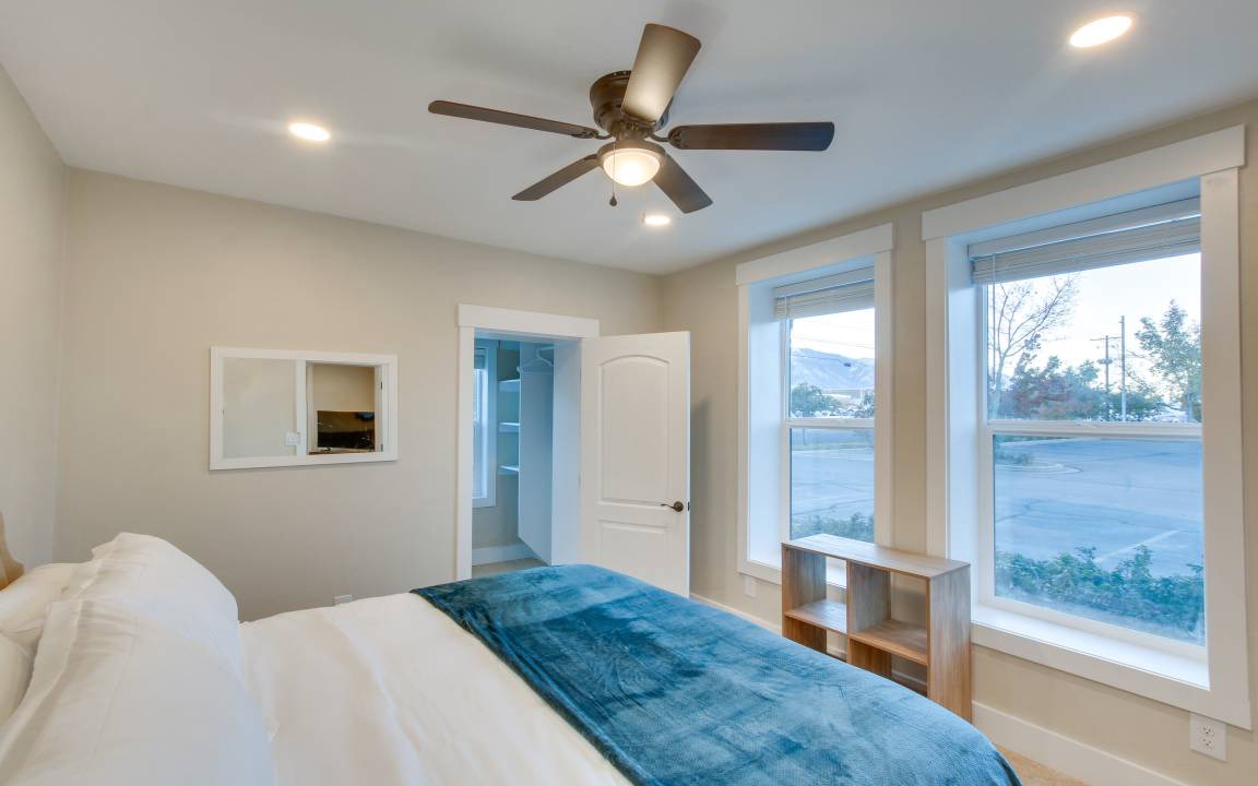 Photo of Bedroom in Logan