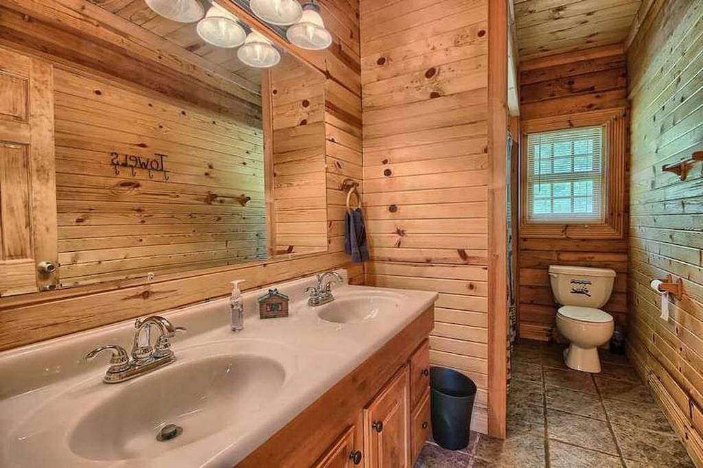 Photo of Others in Rockbridge