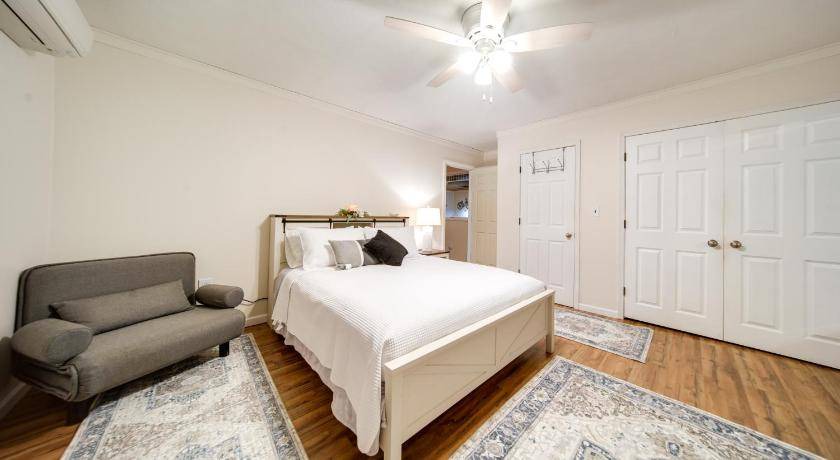 Photo of Bedroom in North Jackson