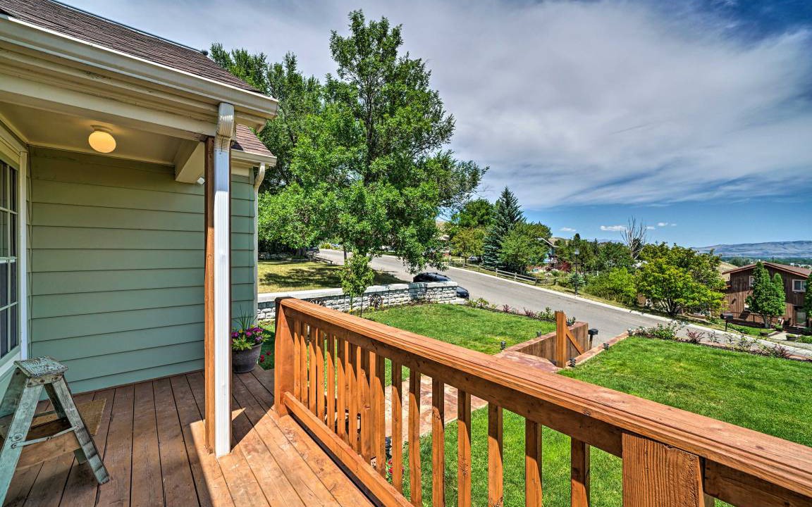 Photo of Patio Balcony in Livingston