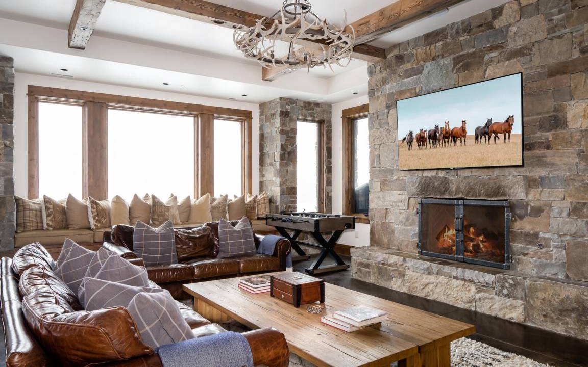 Photo of Livingroom in Big Sky