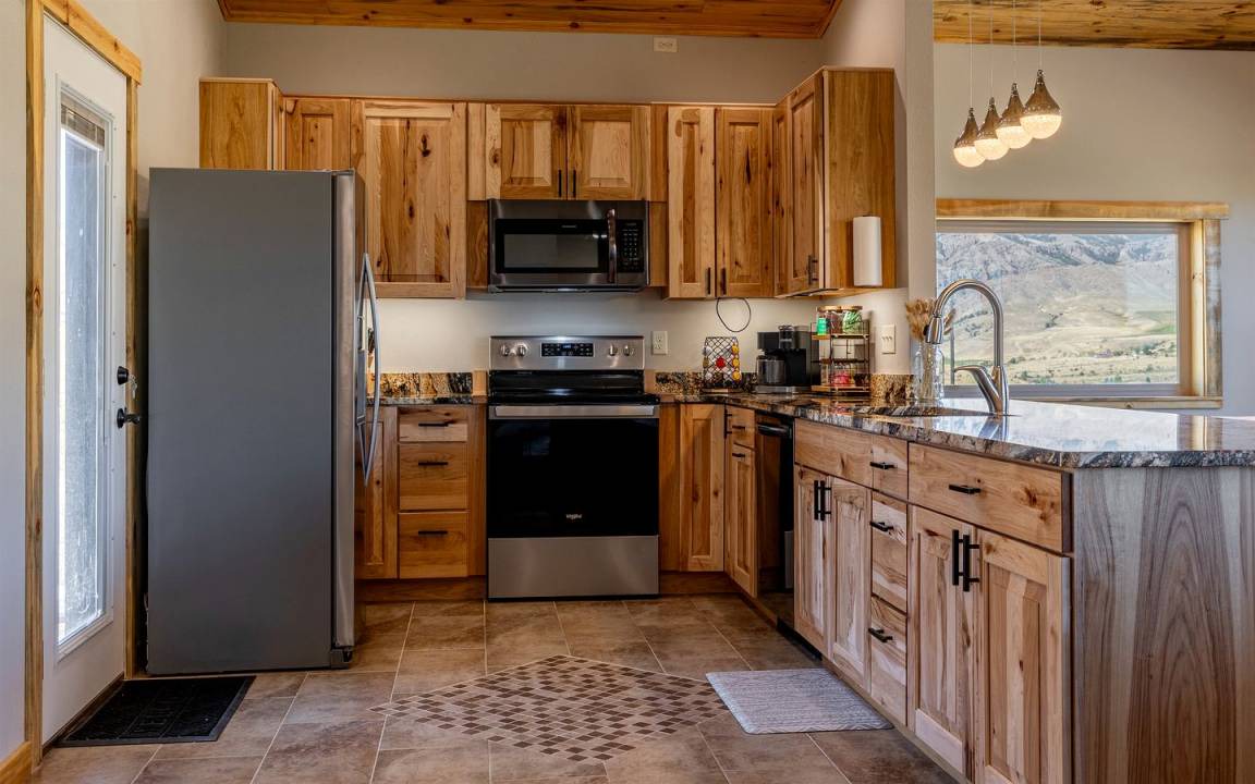 Photo of Kitchen in Wapiti
