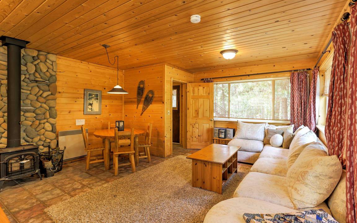 Photo of Livingroom in Winthrop