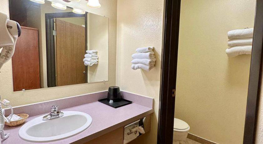 Photo of Bathroom in Kellogg