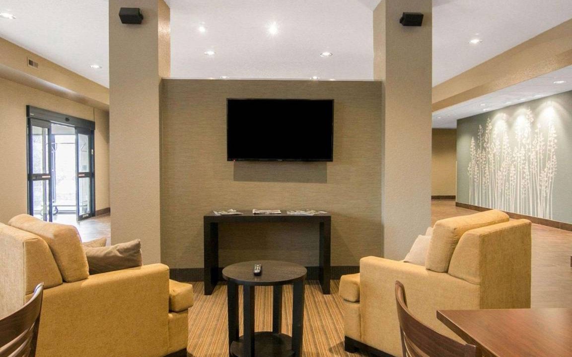 Photo of Livingroom in Ames