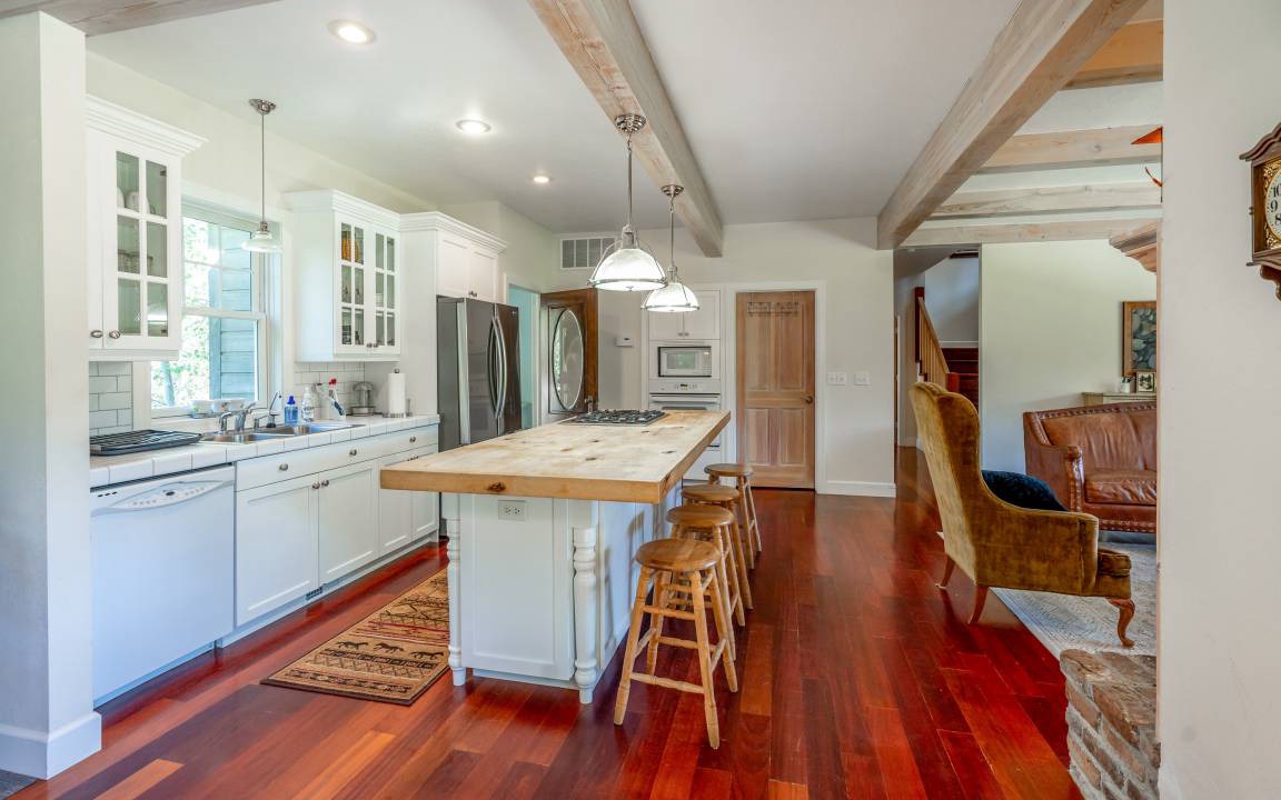 Photo of Kitchen in Uinta County