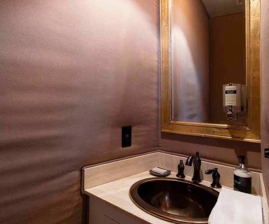 Photo of Bathroom in Saddle Ridge