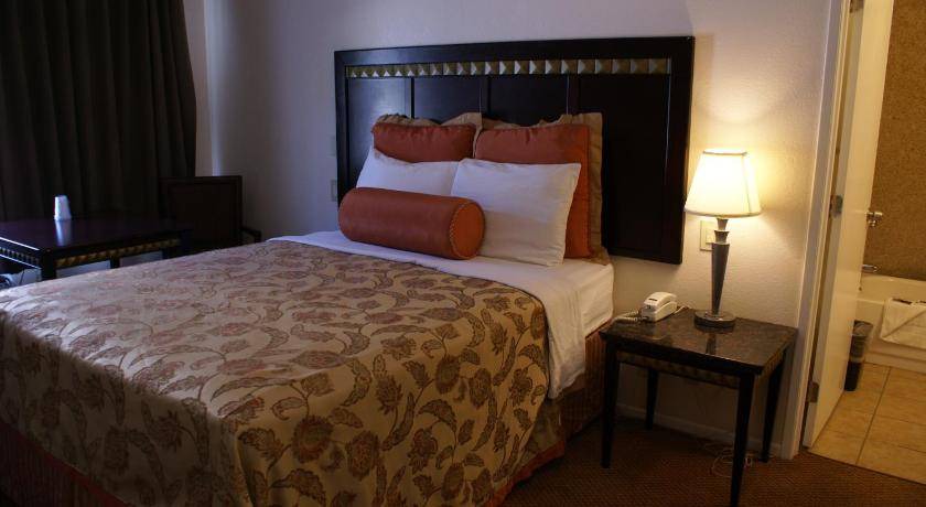 Photo of Bedroom in Little Italy