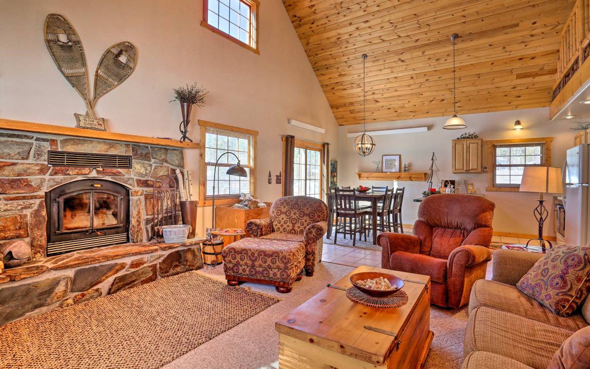 Photo of Livingroom in Lead