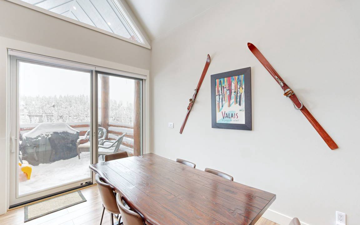 Photo of Livingroom in Saddle Ridge