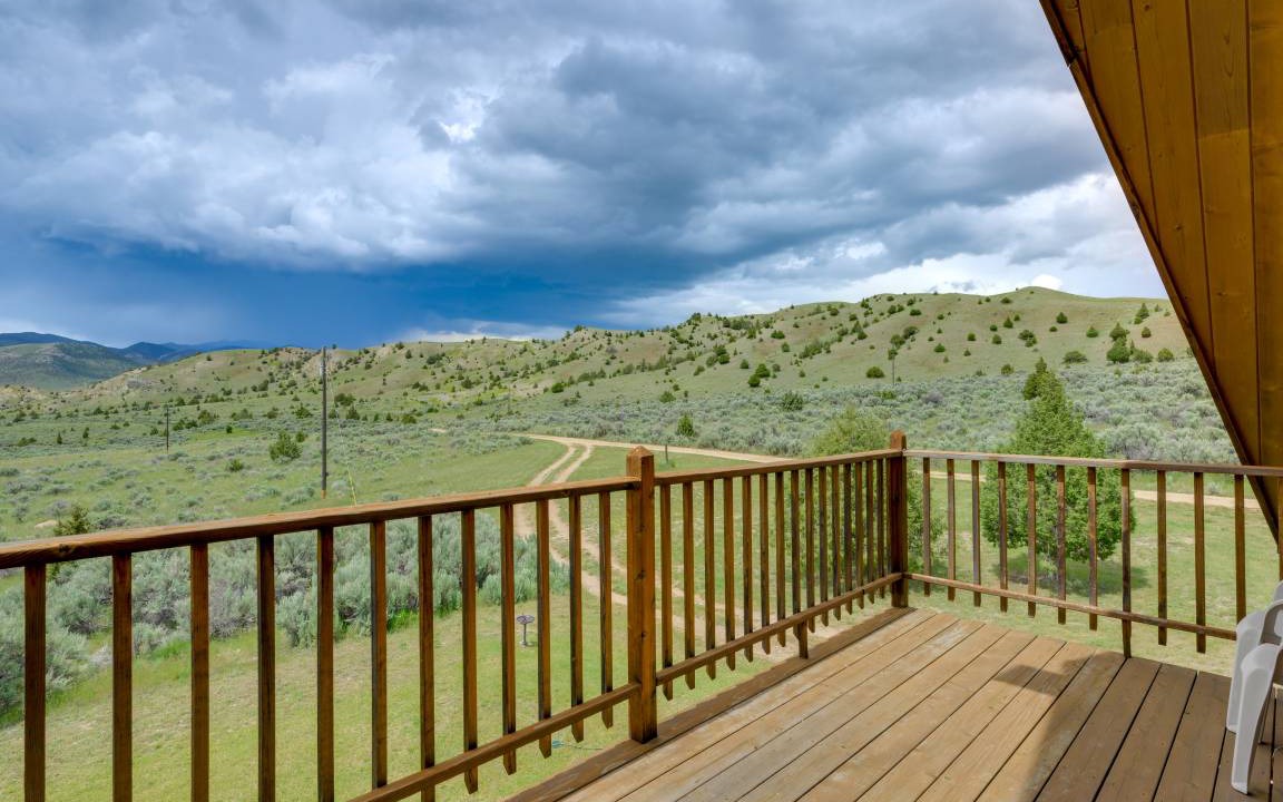 Photo of Patio Balcony in Alder