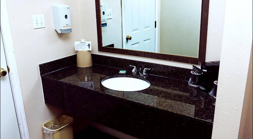 Photo of Bathroom in Frontier