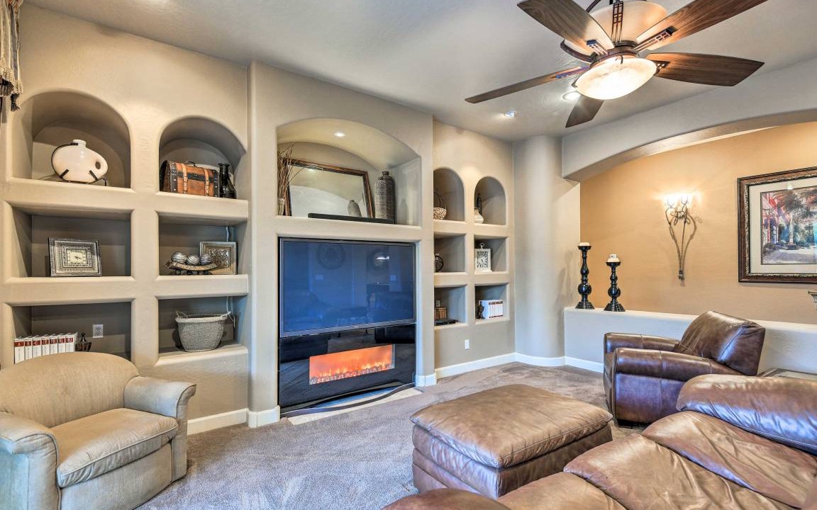 Photo of Livingroom in Power Ranch
