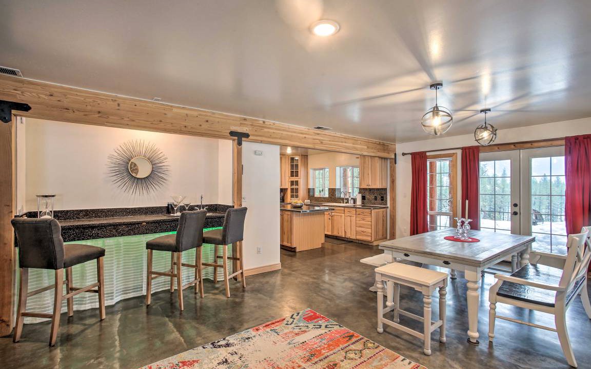 Photo of Livingroom in Kettle Falls
