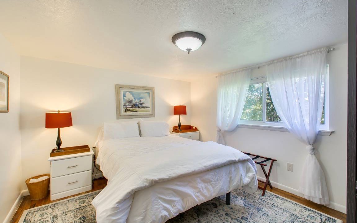 Photo of Bedroom in Veterans Park