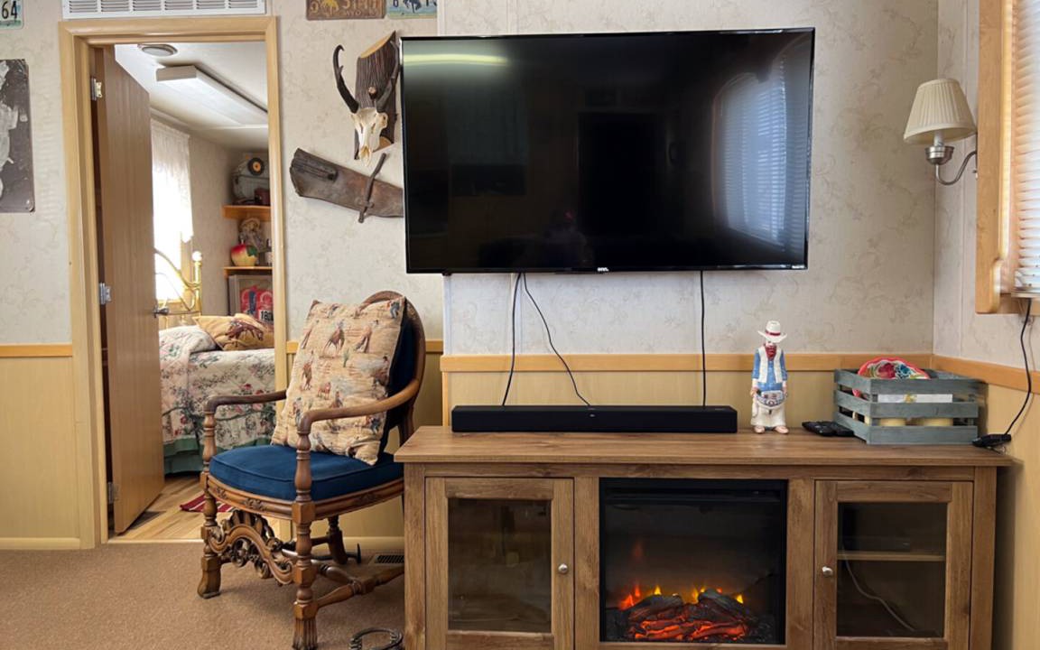 Photo of Livingroom in Riverton