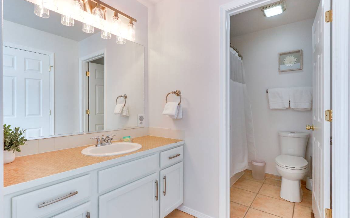 Photo of Bathroom in Greenacres