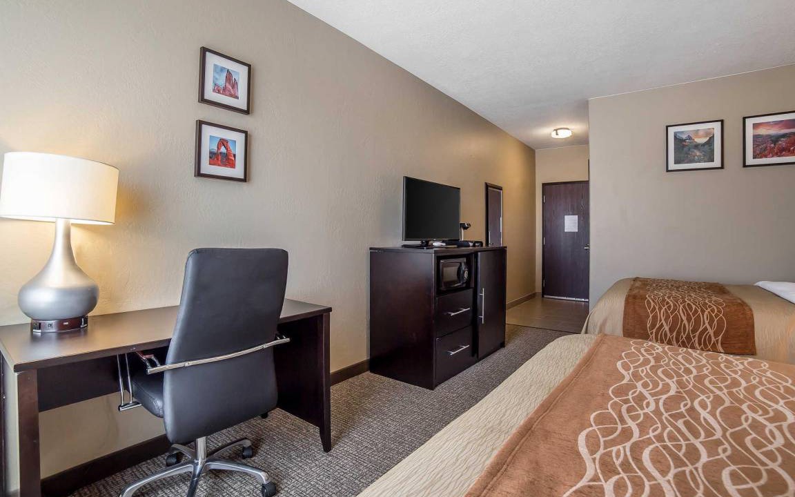 Photo of Livingroom in Lapoint