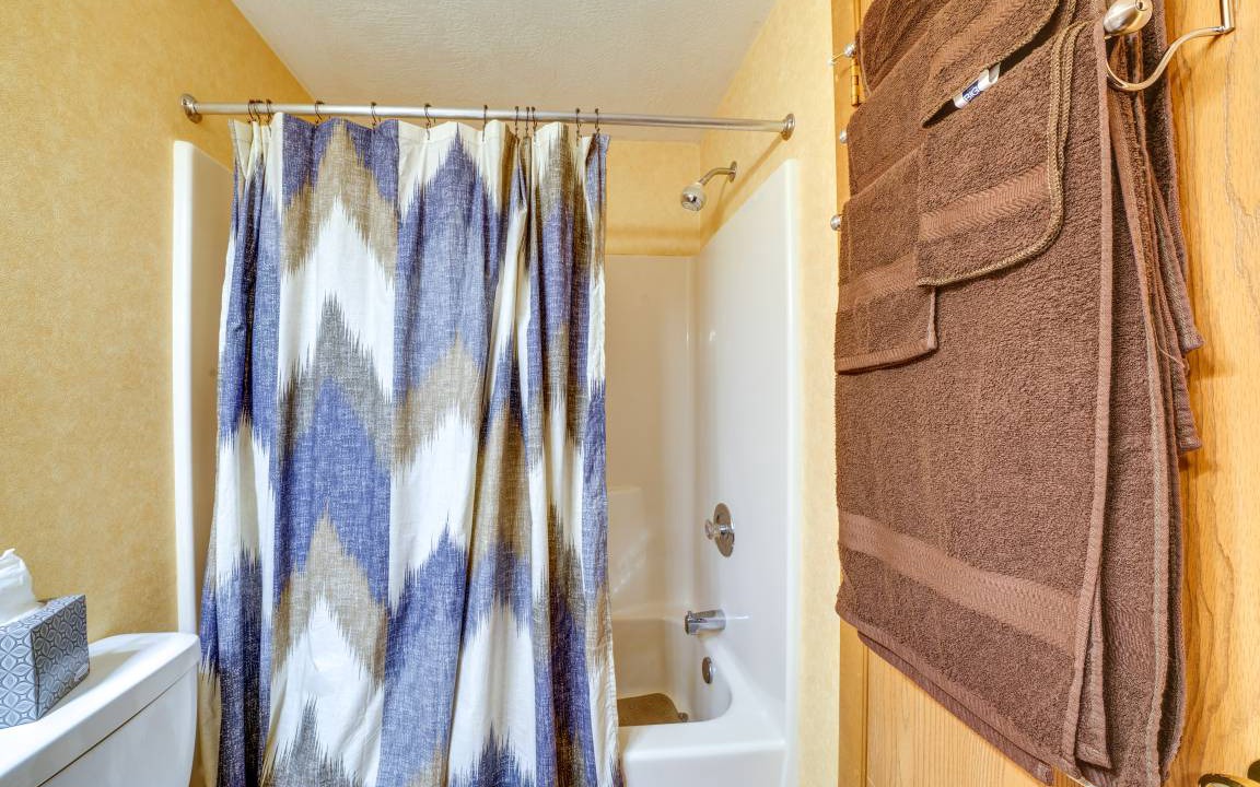 Photo of Bathroom in Hidden Valley