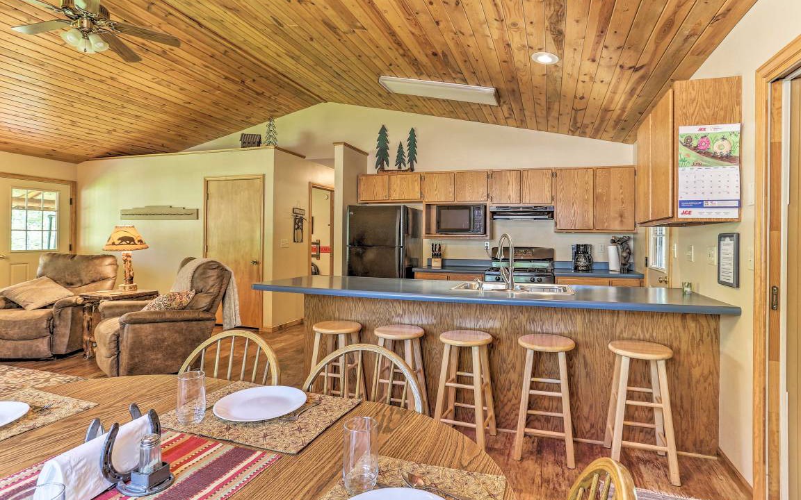 Photo of Kitchen in Lead